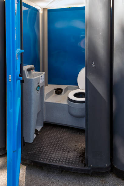 Best Porta potty rental near me  in Parker City, IN