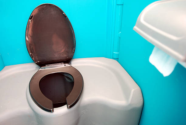 Portable Toilet Options We Offer in Parker City, IN
